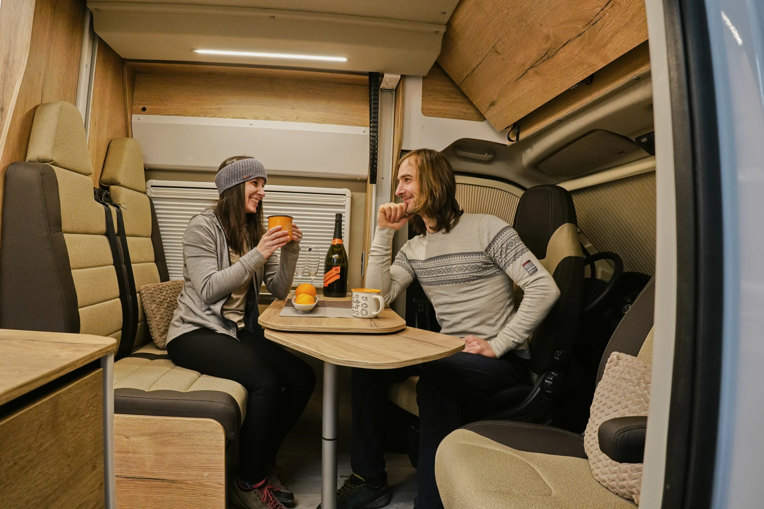 detail_jvm_camper_obytná_dodávka