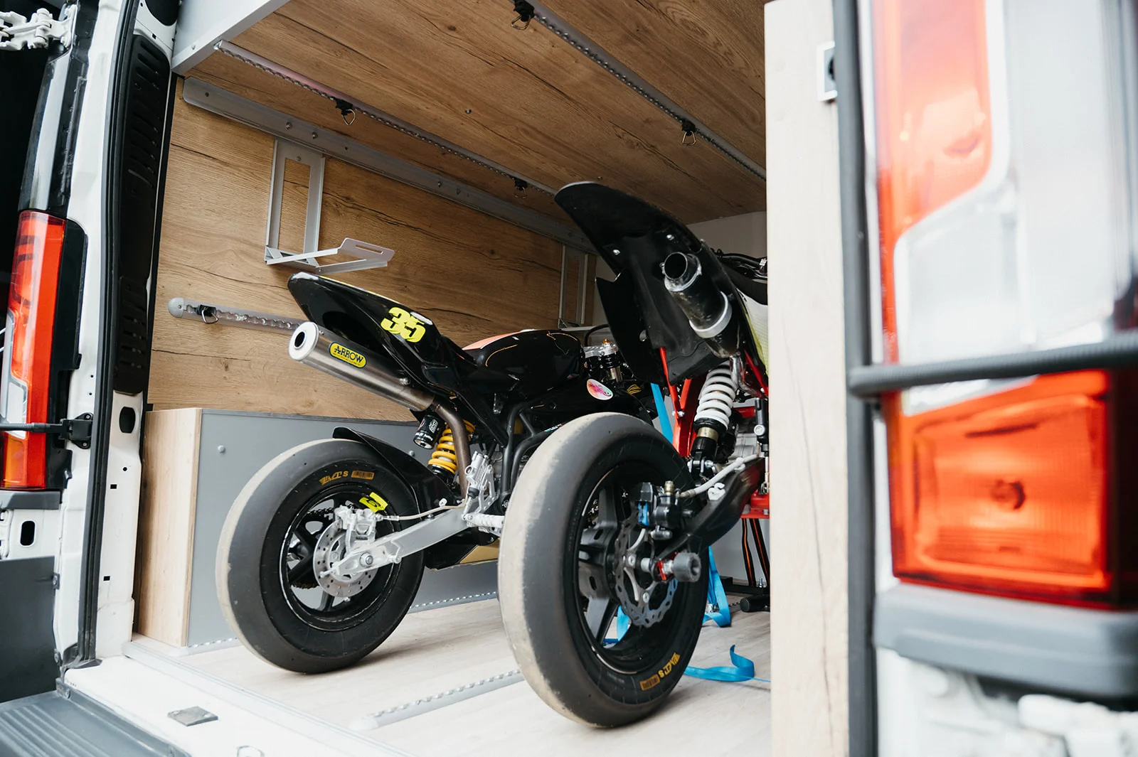 detail_JVM_BIKER_XXL_640_jvm_camper_Citroen_jumper_obytná_dodávka